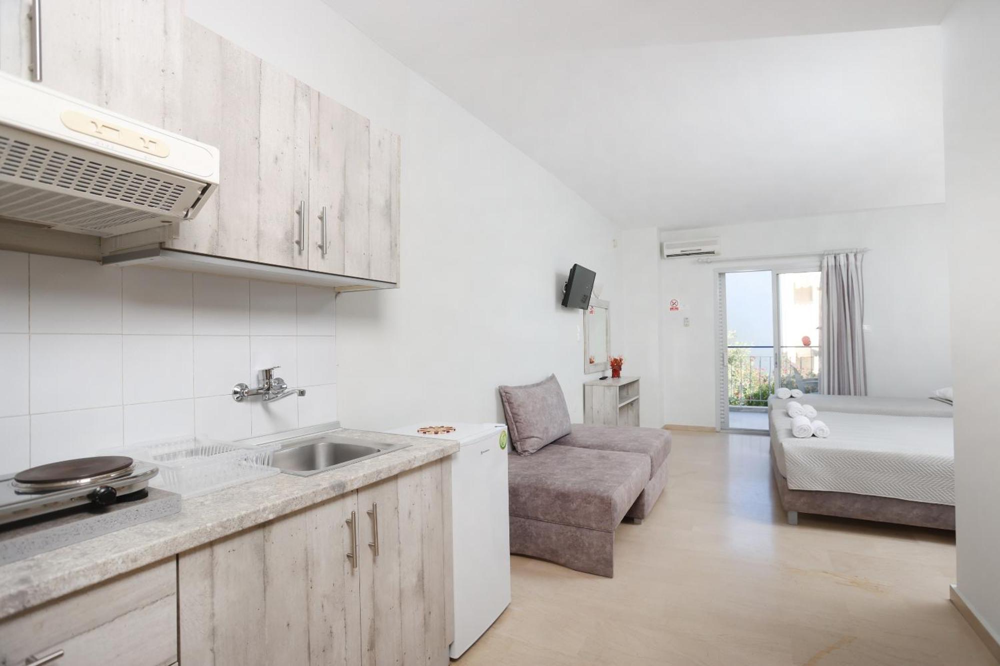 Vicky Apartment Hanioti Exterior photo